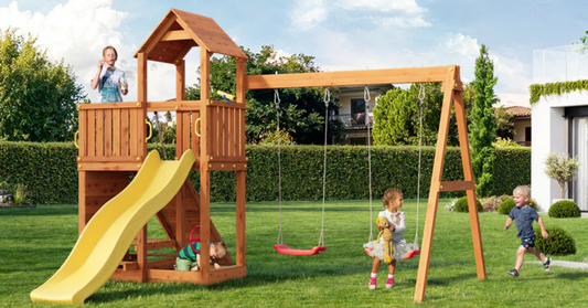 Подготовка на детската площадка за пролетта