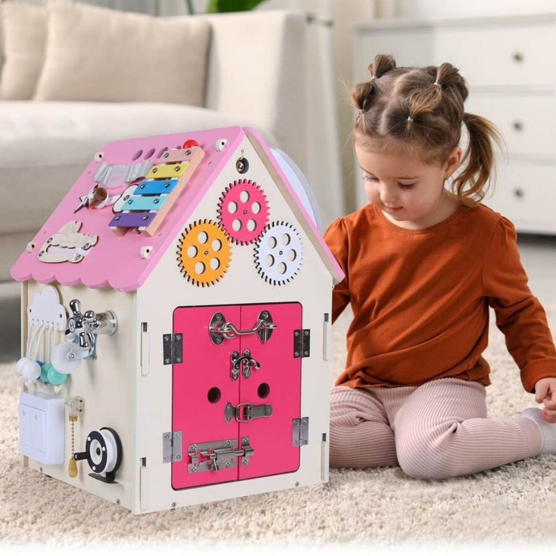 Дървен бизи борд Монтесори къщичка в розово 2Kids Toys – снимка 6
