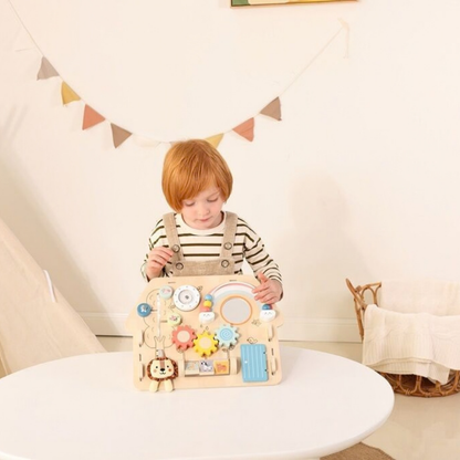 Дървен сензорен бизи борд къща с лъв 2Kids Toys – снимка 8