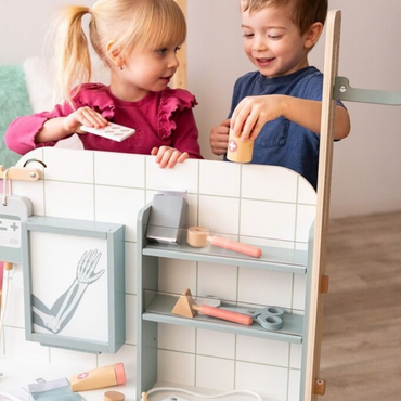 Дървен лекарски кабинет с маса и медицински аксесоари 2Kids Toys – снимка 2