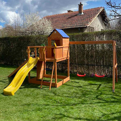Fungoo 05130 TREEHOUSE дървена детска площадка с пързалка и люлки